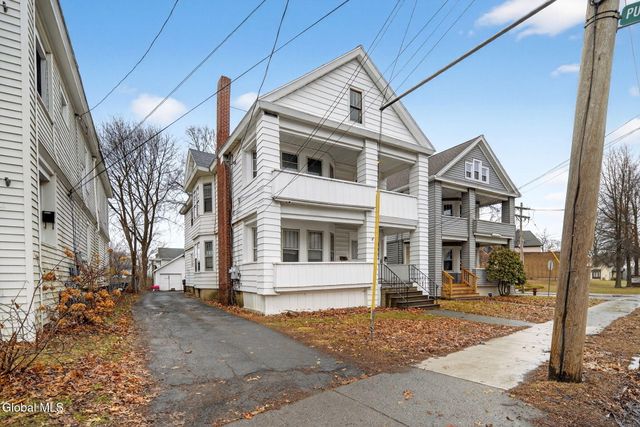 31 N Lake Avenue, Troy, NY 12180