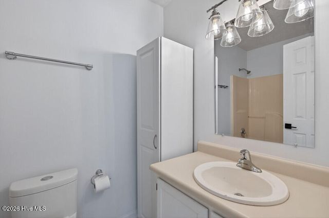 811 Gordon Woods Road, Wilmington, NC 28411