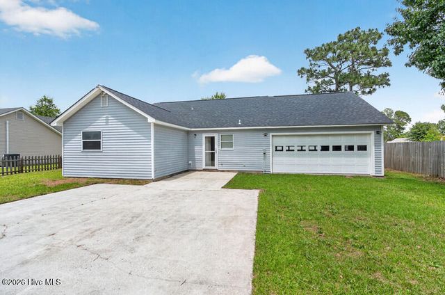 811 Gordon Woods Road, Wilmington, NC 28411