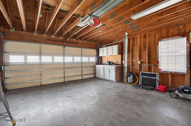 811 Gordon Woods Road, Wilmington, NC 28411
