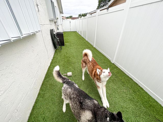 8912 SW 6th Street, Boca Raton, FL 33433