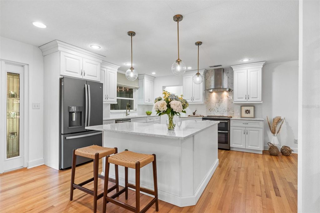 Image 11 of property listing at 1613 BIMINI DRIVE, Orlando, FL 32806