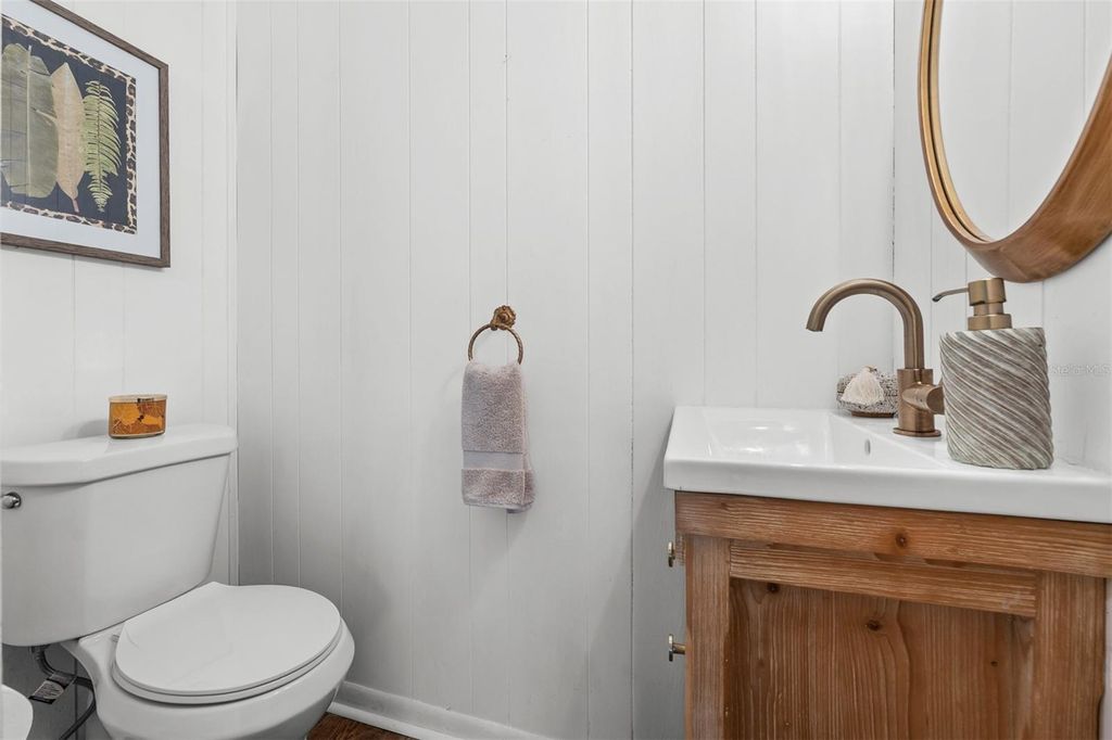 Image 20 of property listing at 1613 BIMINI DRIVE, Orlando, FL 32806