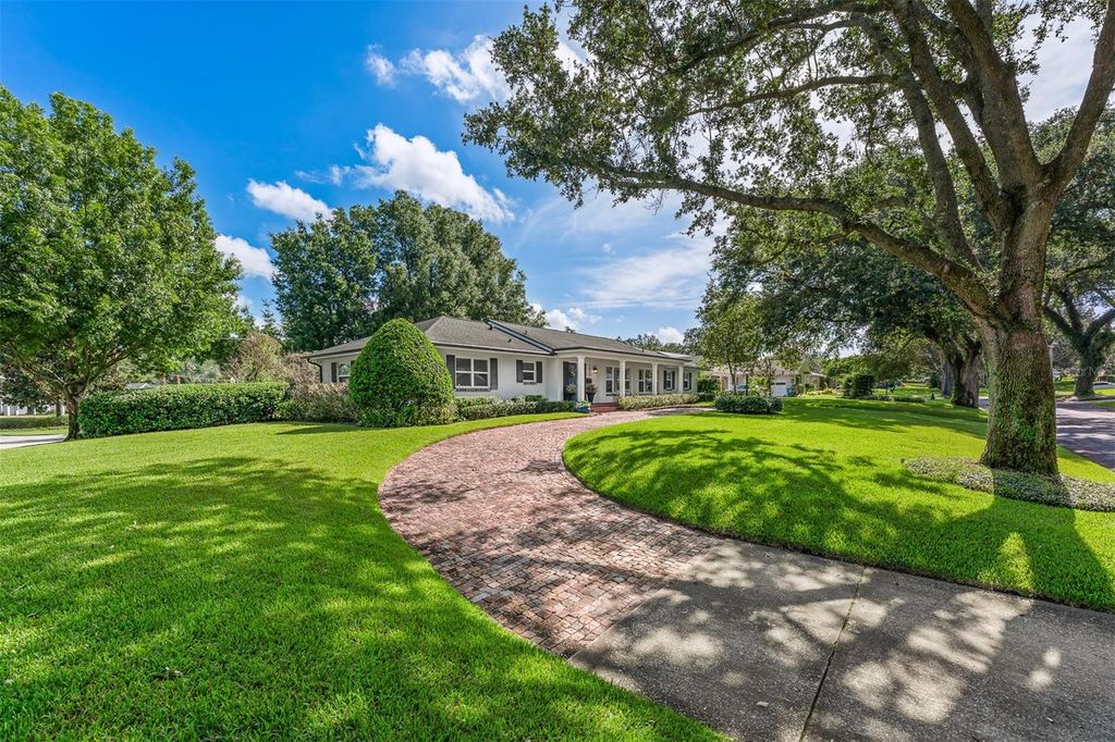 Image 3 of property listing at 1613 BIMINI DRIVE, Orlando, FL 32806