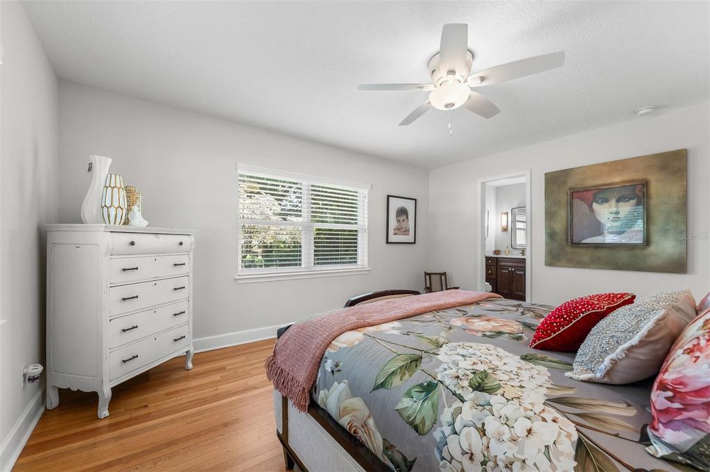 Image 24 of property listing at 1613 BIMINI DRIVE, Orlando, FL 32806