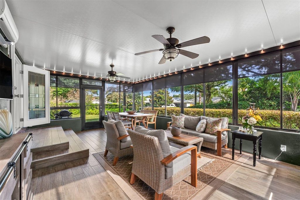 Image 37 of property listing at 1613 BIMINI DRIVE, Orlando, FL 32806
