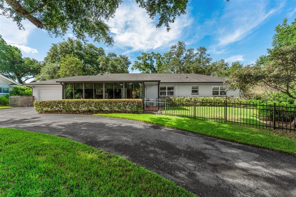 Image 42 of property listing at 1613 BIMINI DRIVE, Orlando, FL 32806
