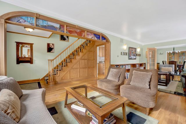 314 W Menomonee Street, Chicago, IL 60614