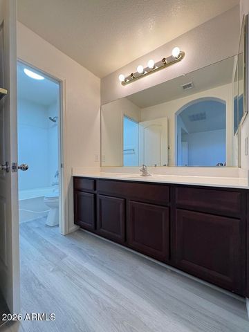 2458 W Via Dona Road, Phoenix, AZ 85085