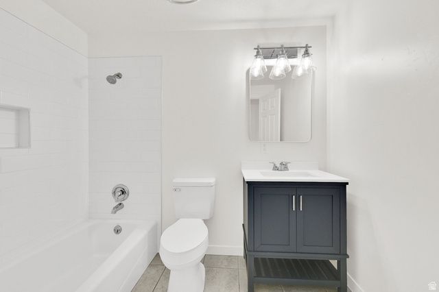 31 W GORDON AVE, Layton, UT 84041
