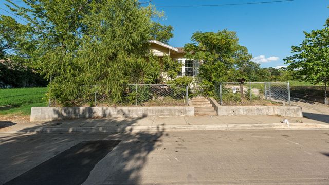 414 N Patton Avenue, Dallas, TX 75203