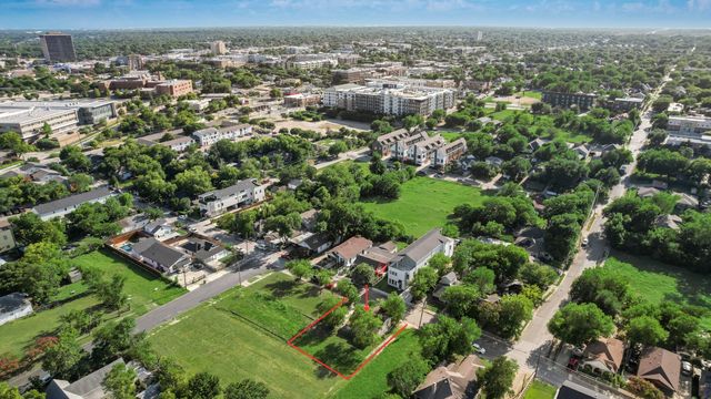 414 N Patton Avenue, Dallas, TX 75203