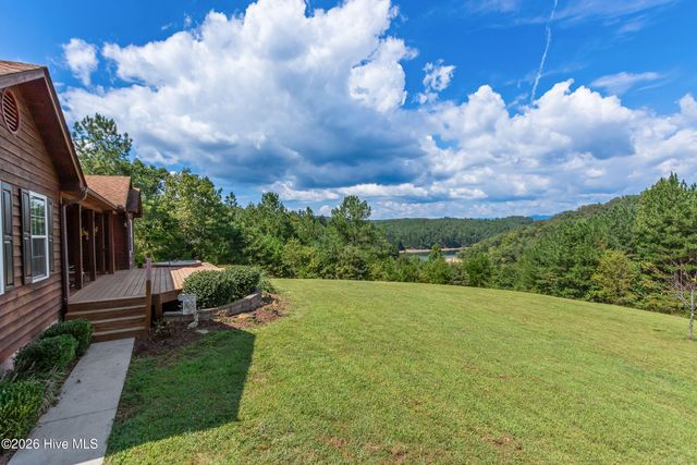 138 Foothill Estates Lane, Murphy, NC 28906