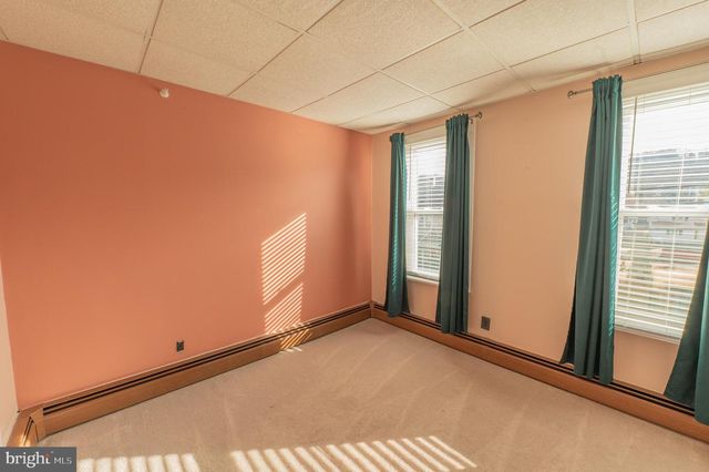 343 BROAD ST, Emmaus, PA 18049