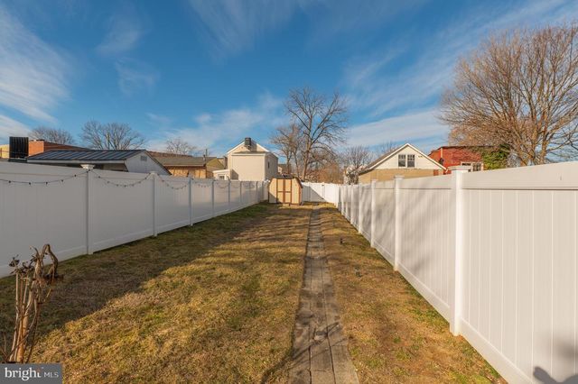 343 BROAD ST, Emmaus, PA 18049