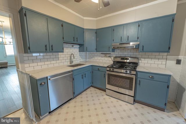 343 BROAD ST, Emmaus, PA 18049