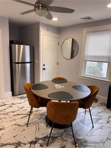 93 Chapin Avenue 3, Providence, RI 02909