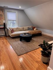 93 Chapin Avenue 3, Providence, RI 02909