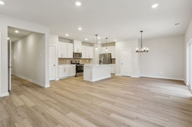 4213 Skyridge Dr, Nashville, TN 37207