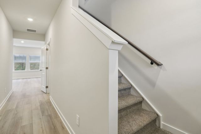 4213 Skyridge Dr, Nashville, TN 37207