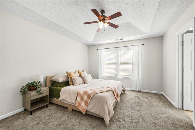 302 Oak Leaf Place, Acworth, GA 30102