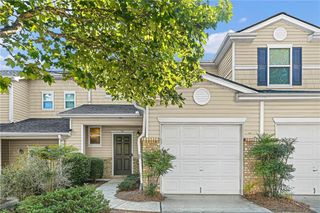 302 Oak Leaf Place, Acworth, GA 30102