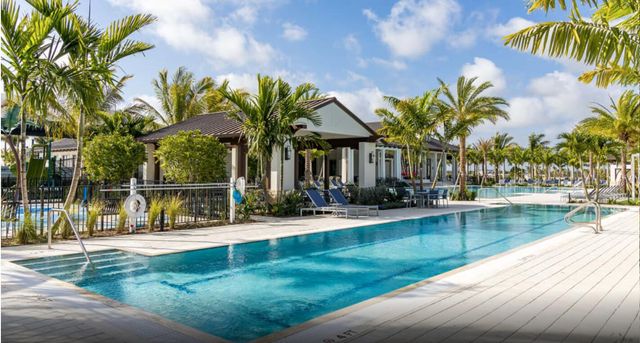 10514 Northbrook Circle, Palm Beach Gardens, FL 33412