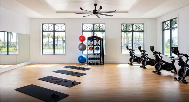 10514 Northbrook Circle, Palm Beach Gardens, FL 33412