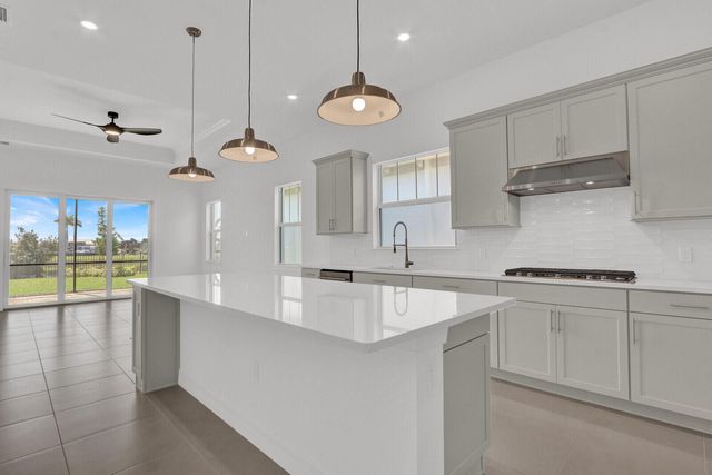 10514 Northbrook Circle, Palm Beach Gardens, FL 33412