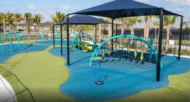 10514 Northbrook Circle, Palm Beach Gardens, FL 33412