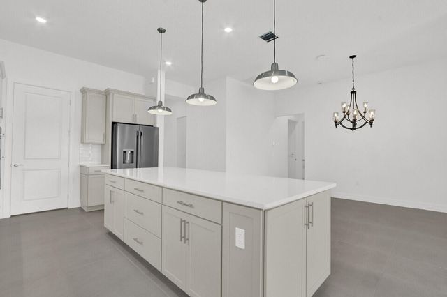 10514 Northbrook Circle, Palm Beach Gardens, FL 33412