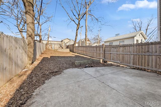 6717 Minnesota Avenue, St Louis, MO 63111