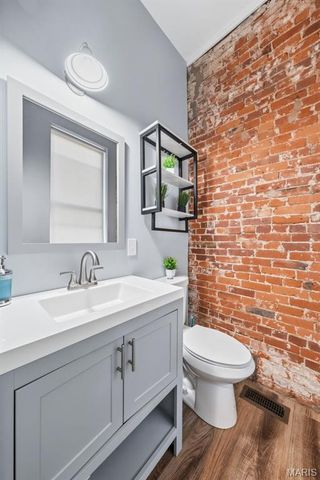 6717 Minnesota Avenue, St Louis, MO 63111