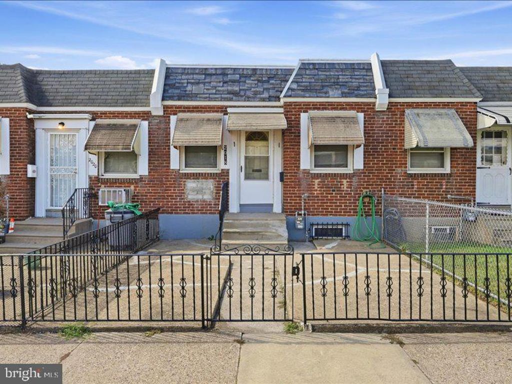 2018 E CHELTENHAM AVE, Philadelphia, PA 19124 — exterior