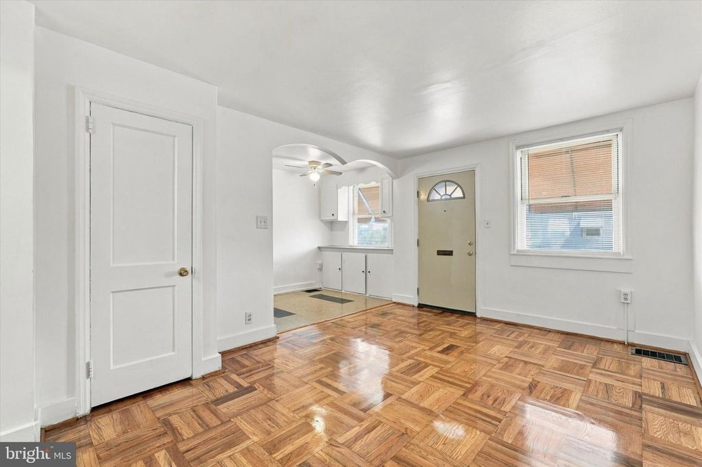 2018 E CHELTENHAM AVE, Philadelphia, PA 19124 — photo 3