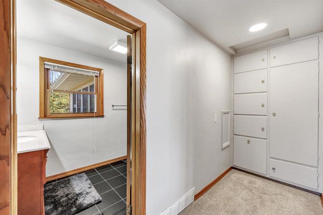 114 W WILSON AVENUE, Appleton, WI 54915