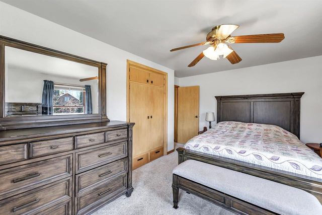 114 W WILSON AVENUE, Appleton, WI 54915