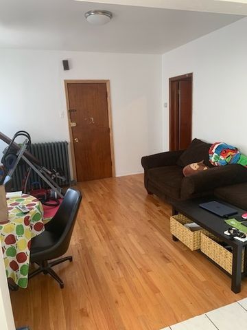 4827 N Spaulding Avenue, Chicago, IL 60625