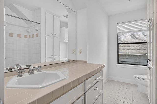 9813 Marlink, Houston, TX 77025