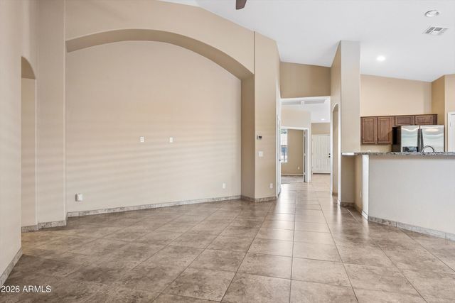 9161 W SALTER Drive, Peoria, AZ 85382