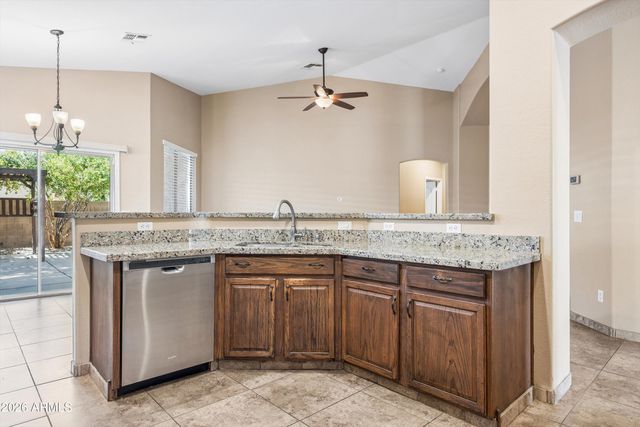 9161 W SALTER Drive, Peoria, AZ 85382