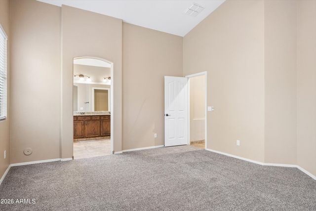 9161 W SALTER Drive, Peoria, AZ 85382