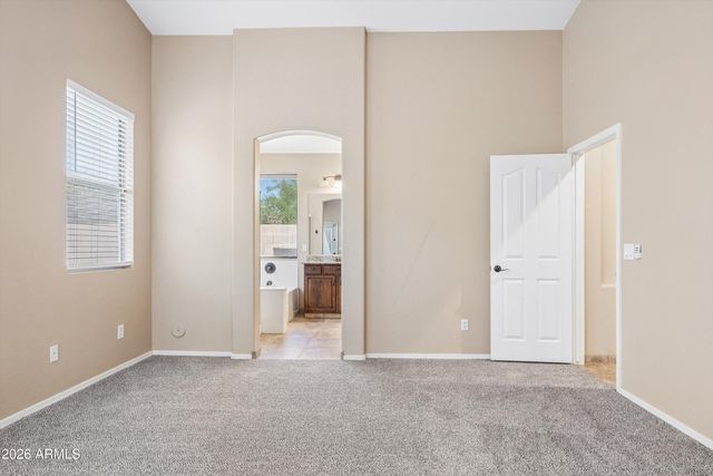 9161 W SALTER Drive, Peoria, AZ 85382