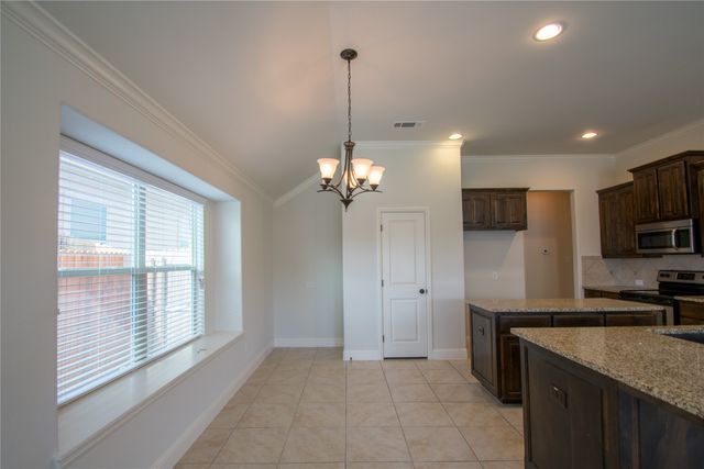 733 Poncho Lane, Fort Worth, TX 76052