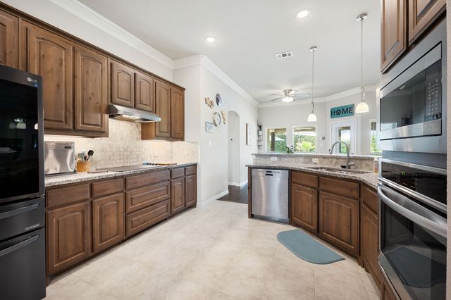 2711 Naomi Court, Farmersville, TX 75442