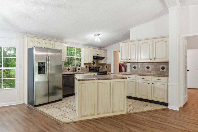 2404 Dove Lane, Chattanooga, TN 37421