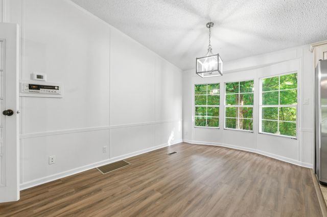 2404 Dove Lane, Chattanooga, TN 37421