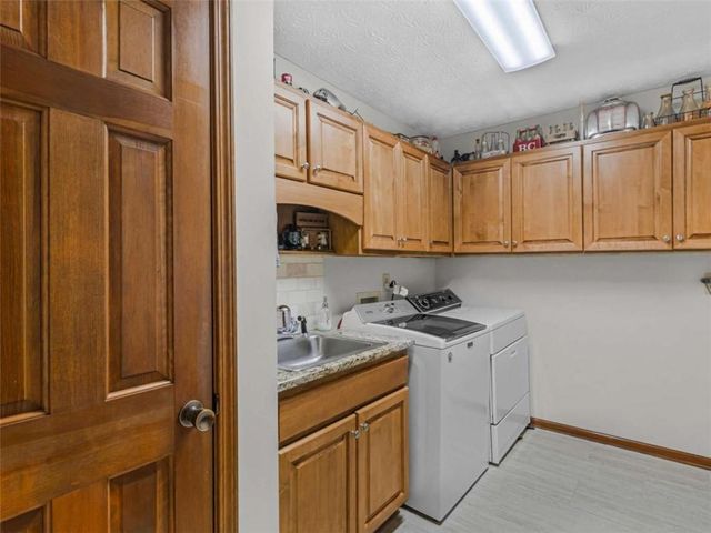 316 Satie Creek Way, Mcdonough, GA 30253