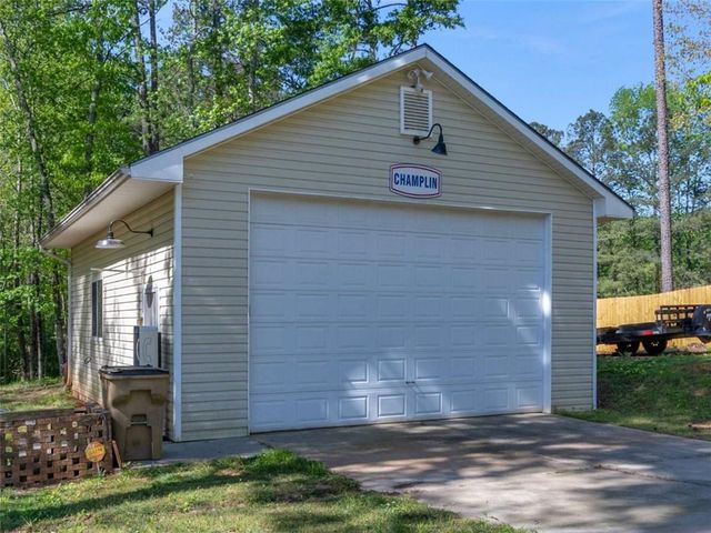 316 Satie Creek Way, Mcdonough, GA 30253