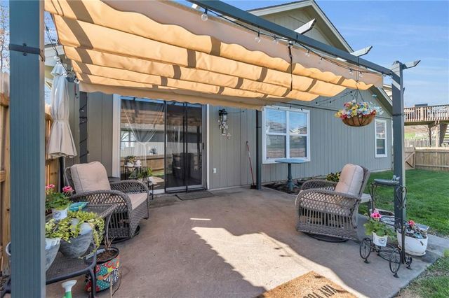 19624 E 7th Street Court N, Independence, MO 64056
